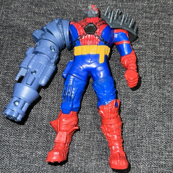 Action figures - Picture 7 of 10